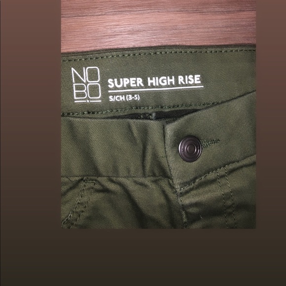 Army green pants size small - Picture 3 of 3